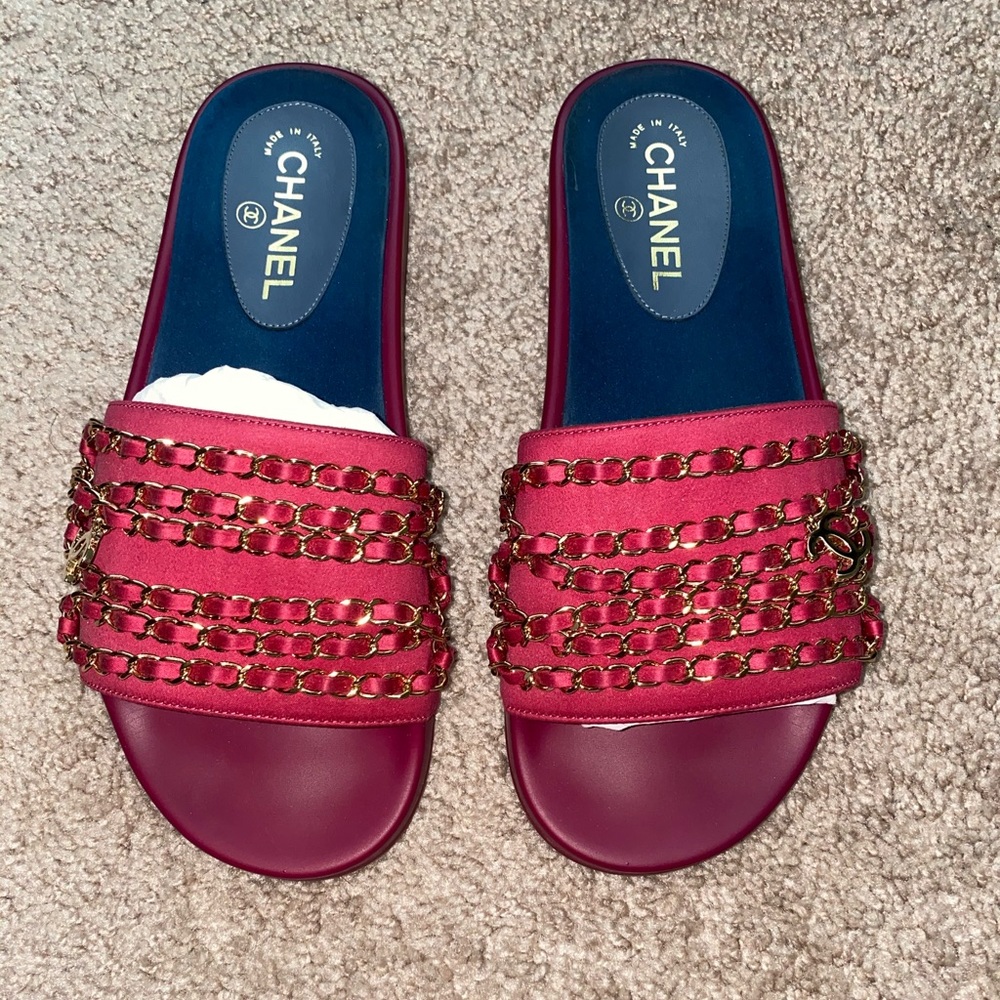 SOLD ‼️Chanel Chain Mules